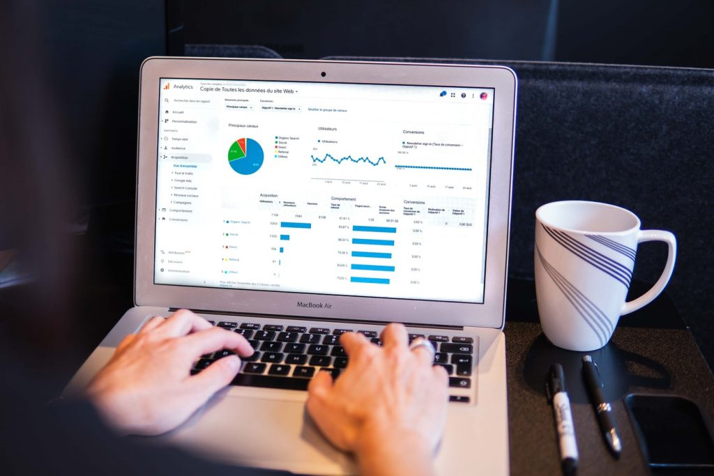 Full service internetbureau diensten: website design, SEO, SEA en social media marketing voor ondernemers