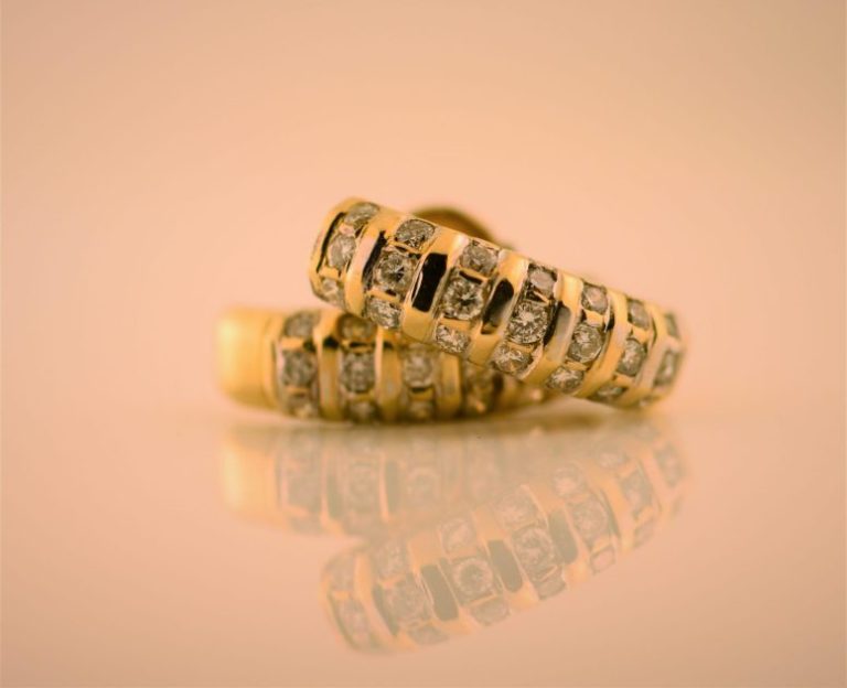 Ons team Collectie handgemaakte juwelen en sieraden van juwelier en goudsmid Reyntjens in Antwerpen