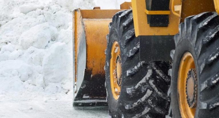 Strooi- en winterdienst in Oost-Vlaanderen met sneeuwruiming en strooizout door Winter Services
